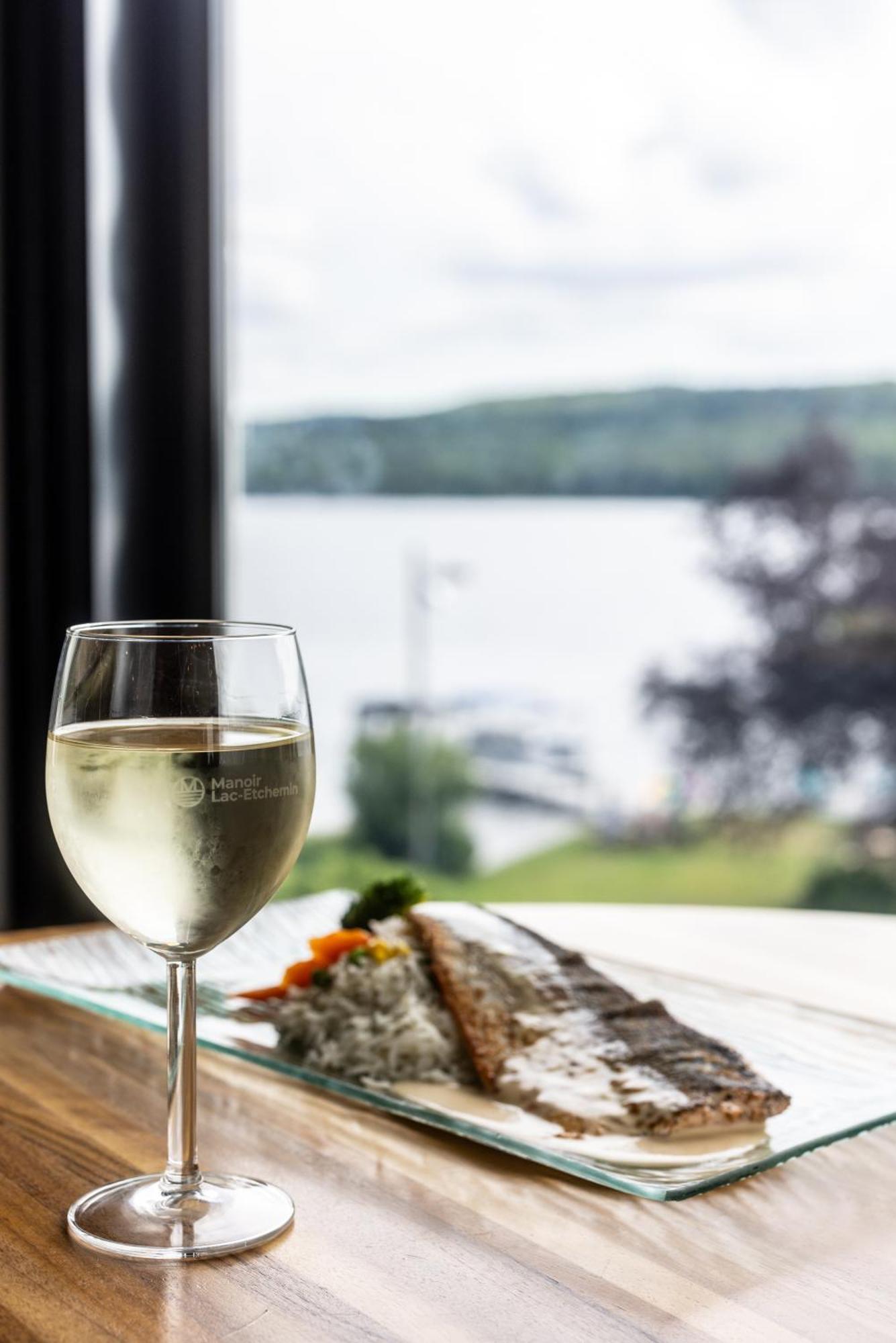 Manoir Lac-Etchemin Екстер'єр фото